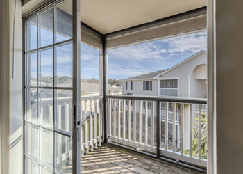 Screened balconies and patios